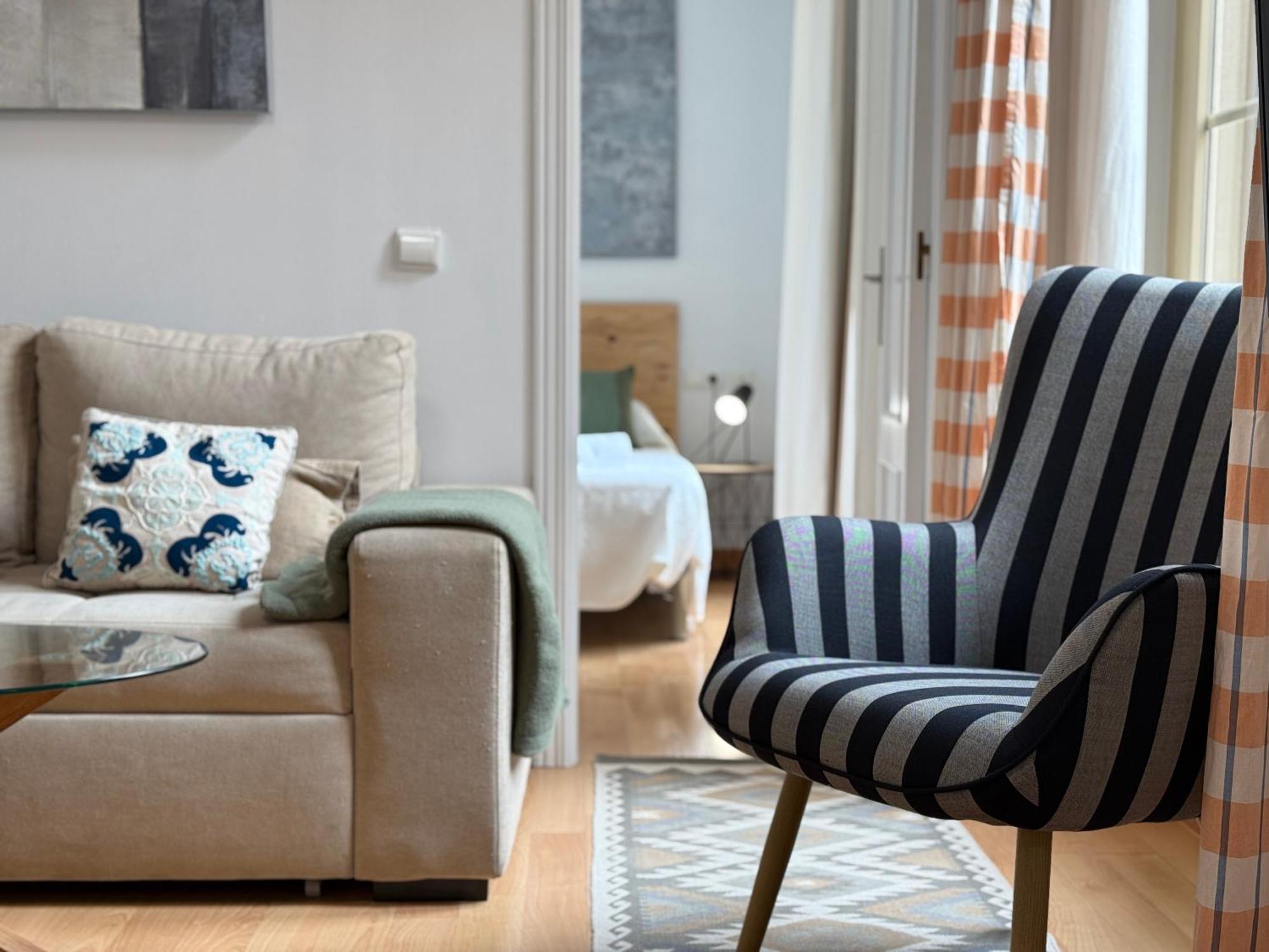 Cozy 1br Picasso By Easytrip Apartment Málaga
